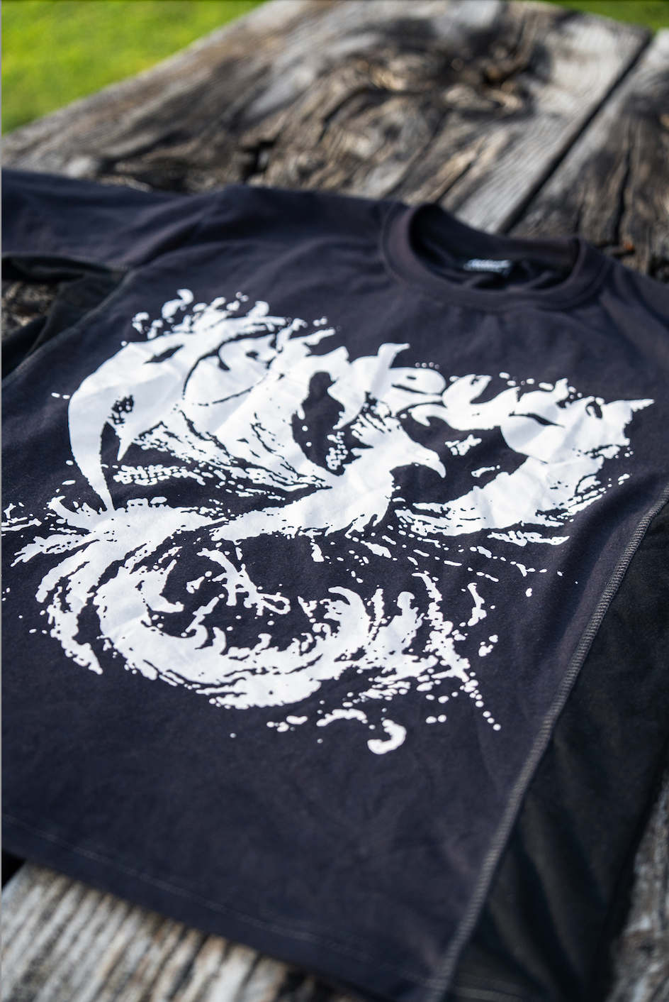 Wavebreaker Tee