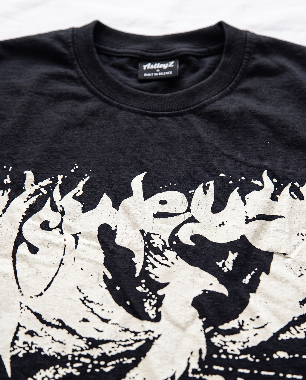 Astleyz Phoenix Tee – print detail