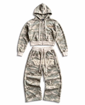 Astleyz Sand Camo Set – flat lay
